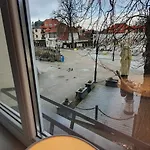 Zdrojowa - Z Widokiem Na Deptak Apartment Polanica-Zdroj