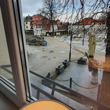 Zdrojowa - Z Widokiem Na Deptak Appartement Polanica-Zdrój
