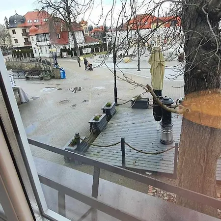 Zdrojowa - Z Widokiem Na Deptak Apartment Polanica-Zdroj