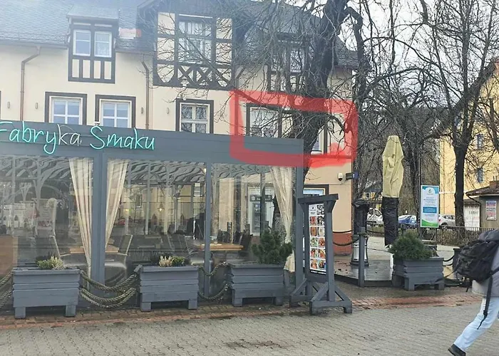 Zdrojowa - Z Widokiem Na Deptak *