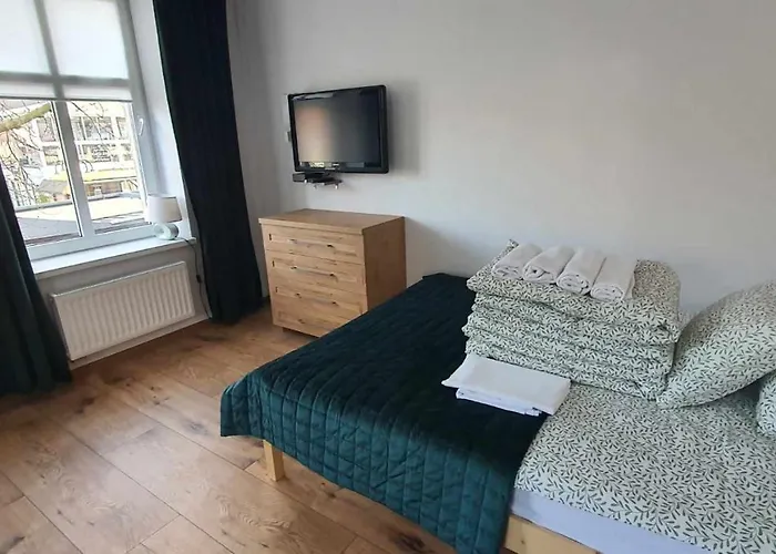 Zdrojowa - Z Widokiem Na Deptak *